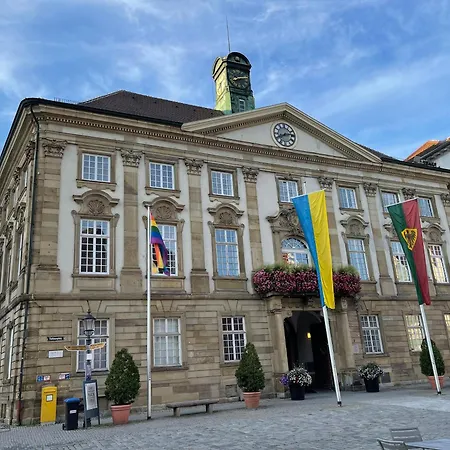 Apartment Secondhome Stuttgart: Modern Near Esslingen's Historic Center Esslingen am Neckar