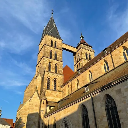 Secondhome Stuttgart - Sehr Schoene Und Moderne Nahe Dem Historischen Stadtkern Von Esslingen An アパート *