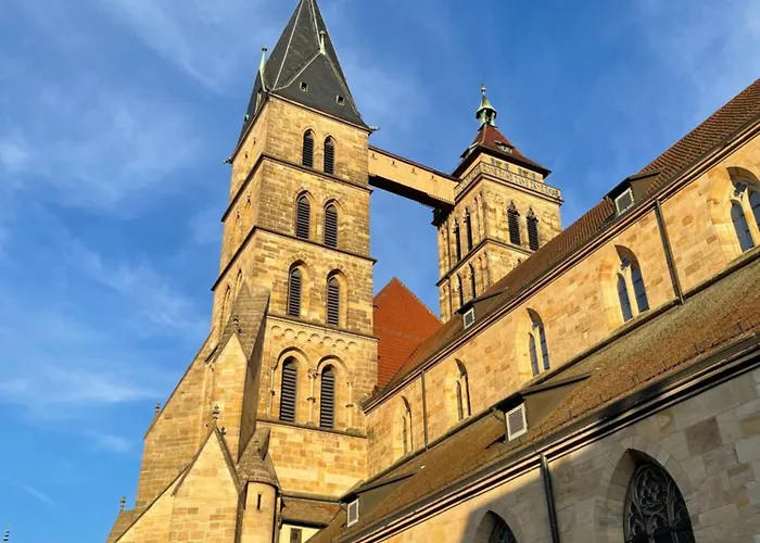 Secondhome Stuttgart - Sehr Schoene Und Moderne Nahe Dem Historischen Stadtkern Von Esslingen An Apartamento *