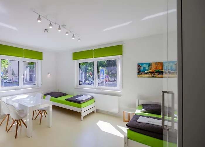 Apartamento Secondhome Stuttgart - Sehr Schoene Und Moderne Nahe Dem Historischen Stadtkern Von Esslingen An Esslingen am Neckar