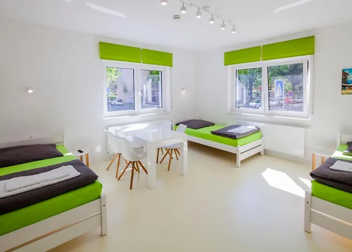 Apartamento Secondhome Stuttgart - Sehr Schoene Und Moderne Nahe Dem Historischen Stadtkern Von Esslingen An Esslingen am Neckar