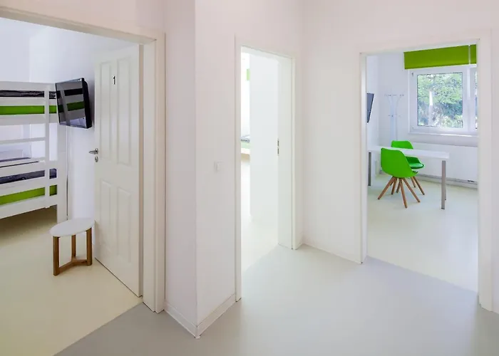 Secondhome Stuttgart - Sehr Schoene Und Moderne Nahe Dem Historischen Stadtkern Von Esslingen An Apartamento *